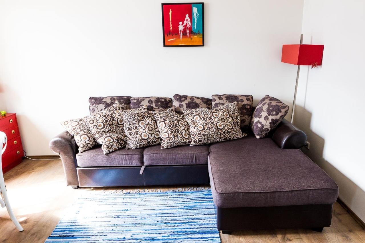 Karusselli Beach Apartment Parnu Ngoại thất bức ảnh